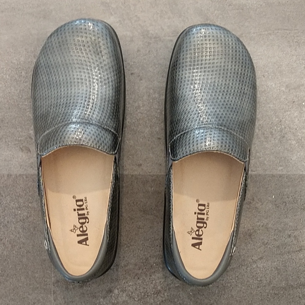 Alegria slip on shoes size 41 euro, 11 US
